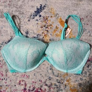 Victoria's Secret Very Sexy Push-up Bra